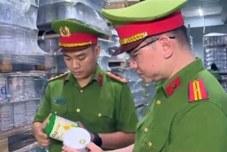 Sữa giả – Cái bẫy nguy hiểm đội lốt dinh dưỡng
